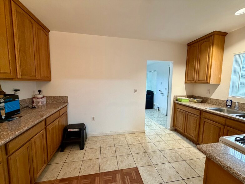 More Photos Of 1155 N F St, San Bernardino Religious Facility For Sale