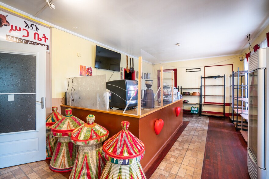 More Photos Of 4260 E Ponce De Leon Ave, Clarkston Freestanding For Lease