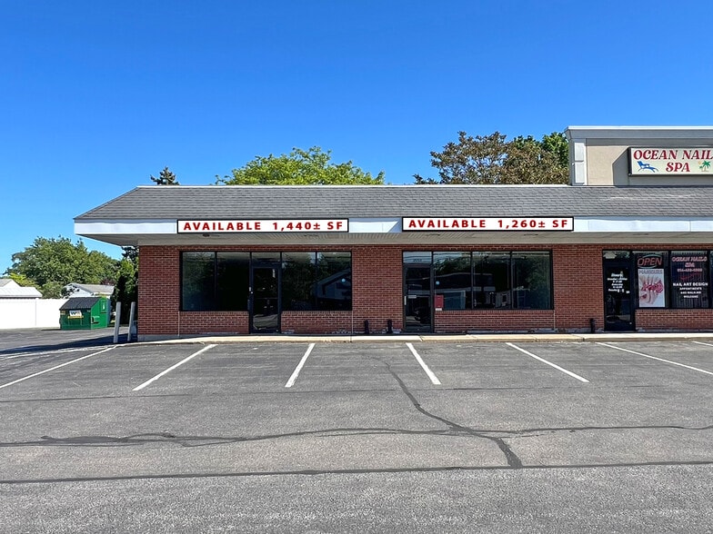 More Photos Of 2051-2063 W 8th St, Erie Storefront Retail Office For Lease
