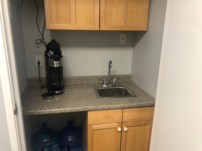 More Photos Of 271 US Highway 46, Fairfield Office For Sale