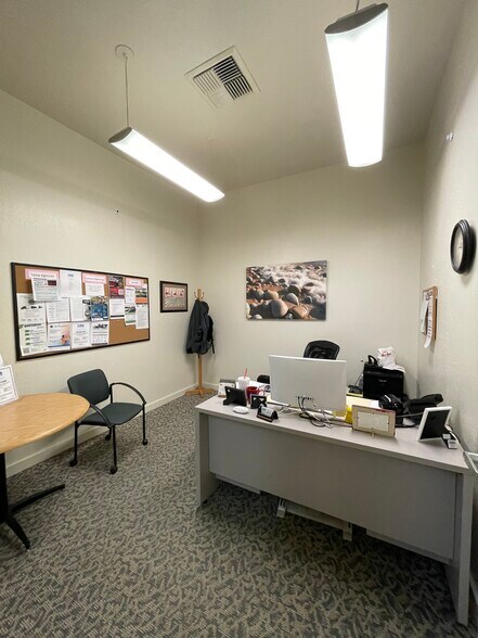 More Photos Of 1136-1148 W Fremont St, Stockton Office For Sale