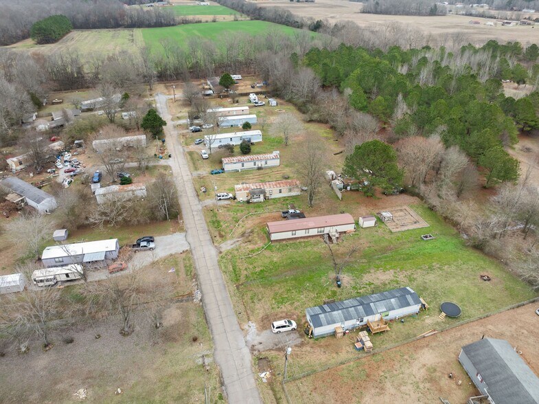 More Photos Of 148 Helton Ave, Hazel Green Manufactured Housing Mobile Home Park For Sale