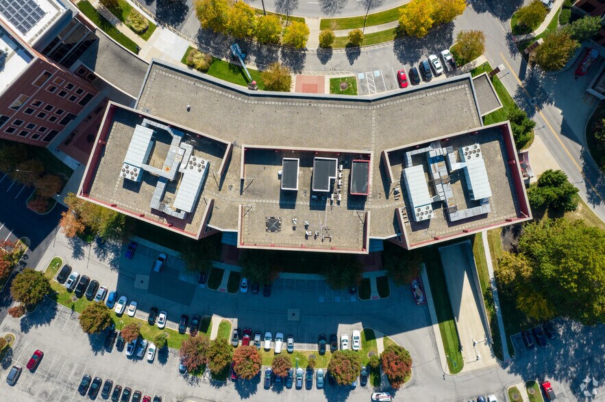 More Photos Of 2 Easton Oval, Columbus Office For Lease