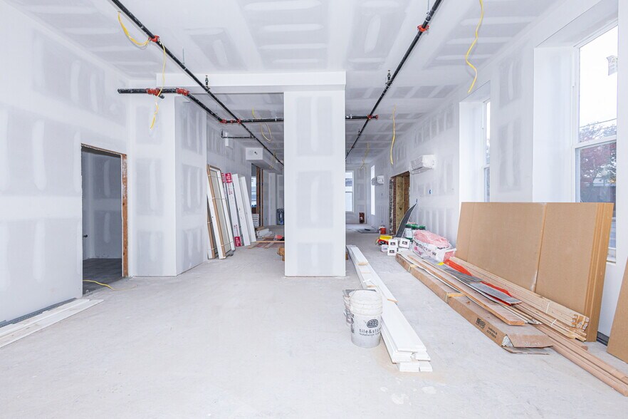 More Photos Of 22 N King St, Gloucester City Storefront Retail Residential For Lease