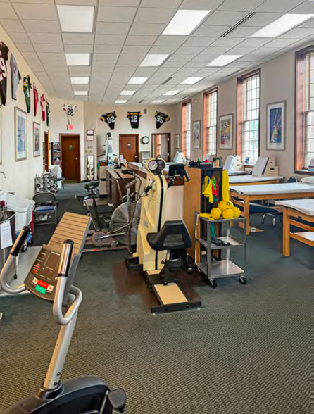 More Photos Of 96 S Broadway, Geneva Office For Sale