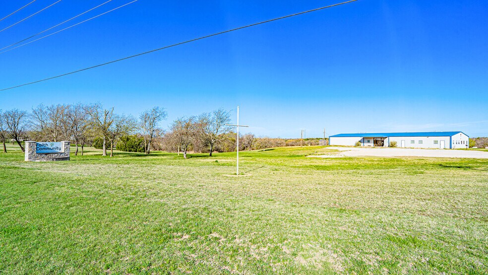 Primary Photo Of 3577 N FM 51, Weatherford Showroom For Sale