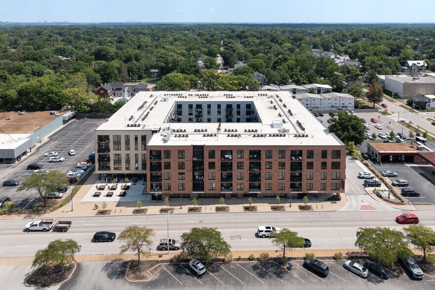 More Photos Of 416 N Kirkwood Rd, Kirkwood Apartments For Sale
