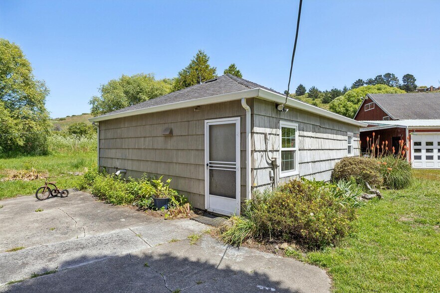 More Photos Of 1650 Stage Rd, Pescadero Specialty For Sale