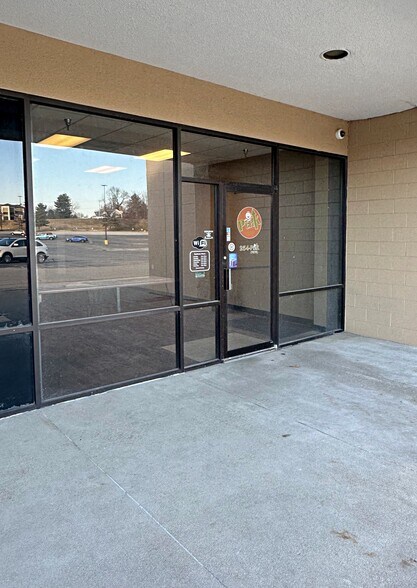 More Photos Of 1 Cherry Tree Plz, Washington Storefront For Lease