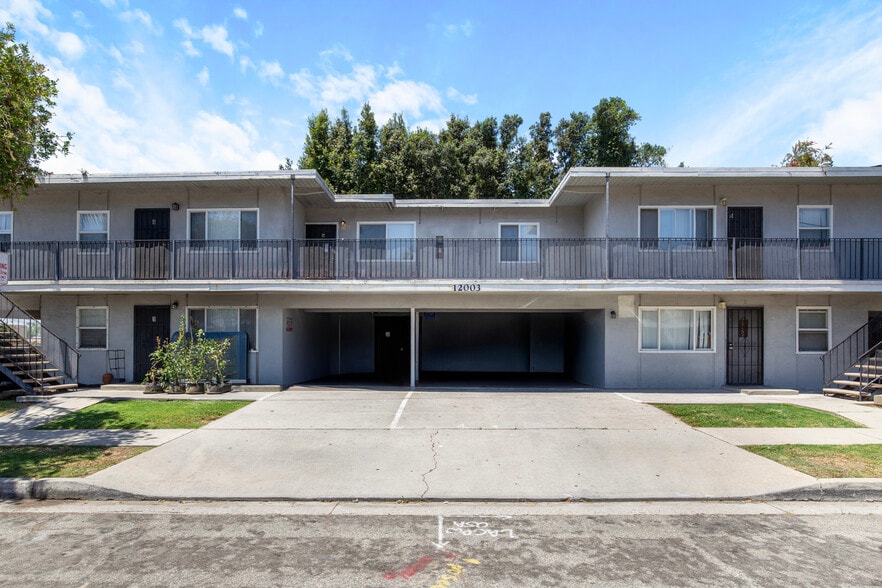 More Photos Of 12003 Berendo Ave, Los Angeles Apartments For Sale