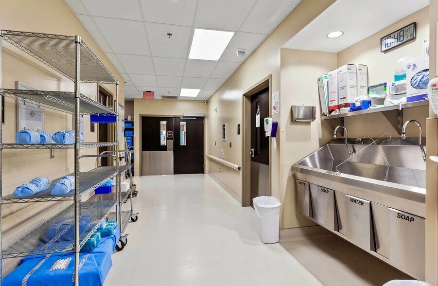 More Photos Of 4171 W Expo Pky, Post Falls Medical For Sale