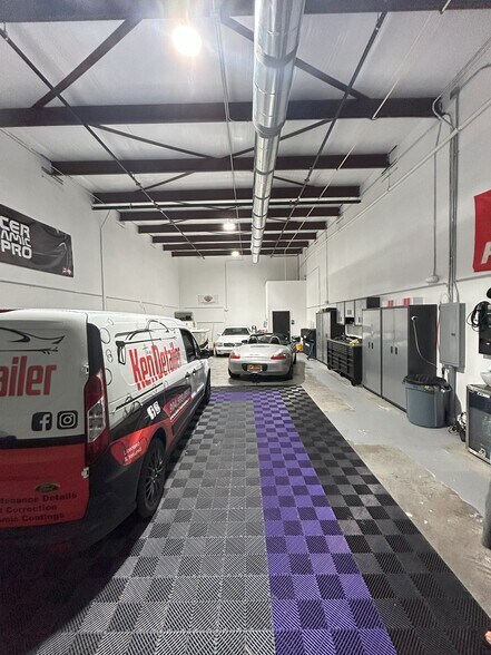 More Photos Of 6236 US-1 North, Saint Augustine Showroom For Lease