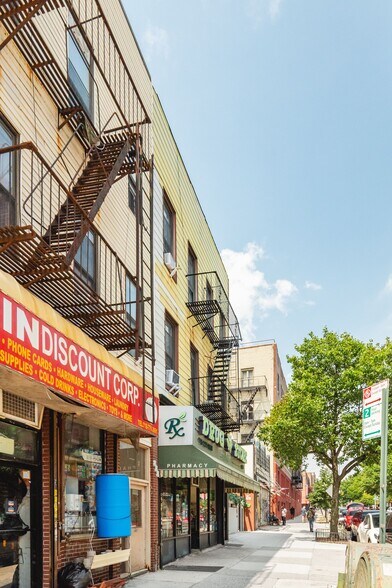 More Photos Of 886 Franklin Ave, Brooklyn Apartments For Sale