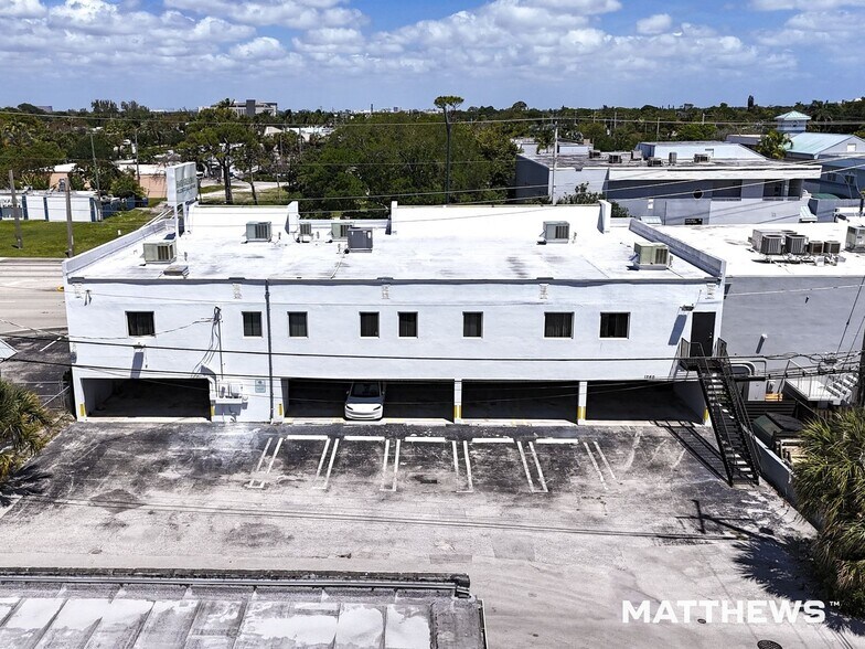 More Photos Of 1260 E Oakland Park Blvd, Oakland Park Office For Sale