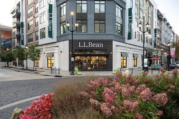 More Photos Of 162-184 Main St, Westlake Unknown For Lease