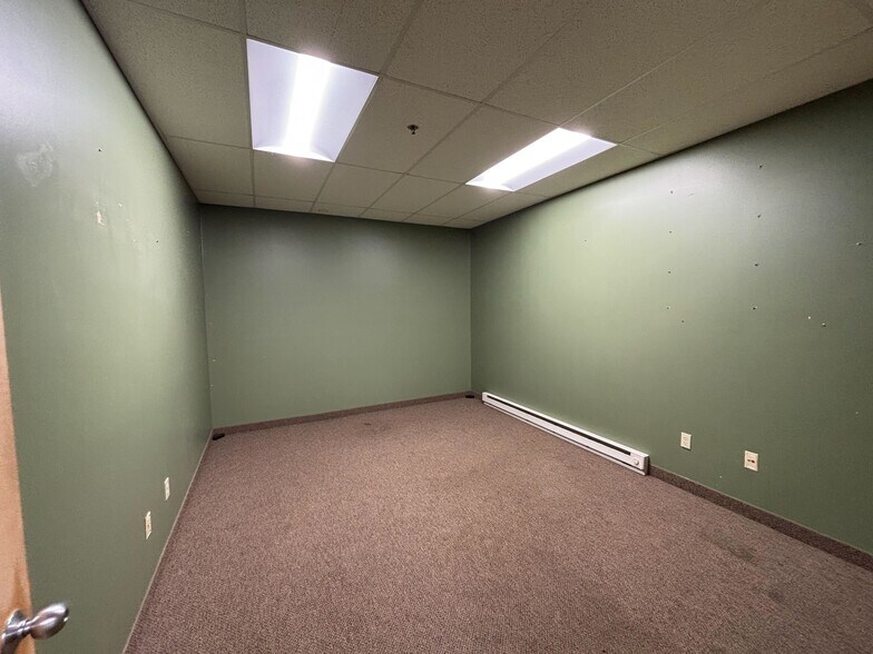 More Photos Of 500 S 59th Ave, Duluth Industrial For Sale