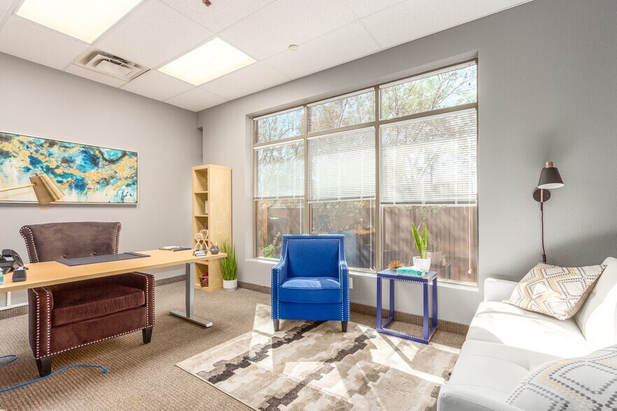 More Photos Of 2075 S Cottonwood Dr, Tempe Medical For Lease