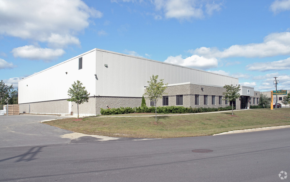 Primary Photo Of 368 Pepsi Rd, Manchester Manufacturing For Lease