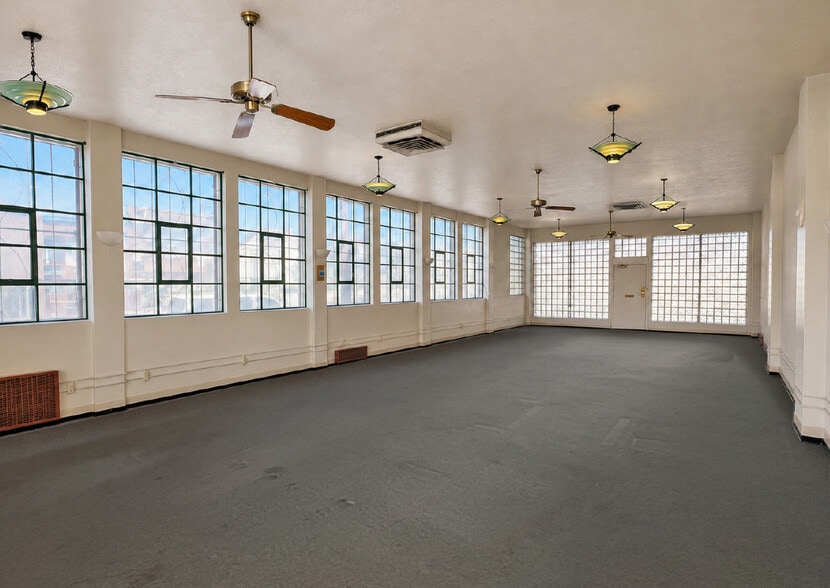 More Photos Of 4019 4th St NW, Albuquerque Freestanding For Sale