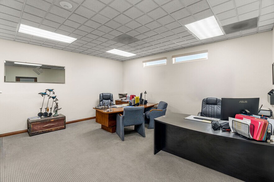 More Photos Of 8891 Watson St, Cypress Office For Sale