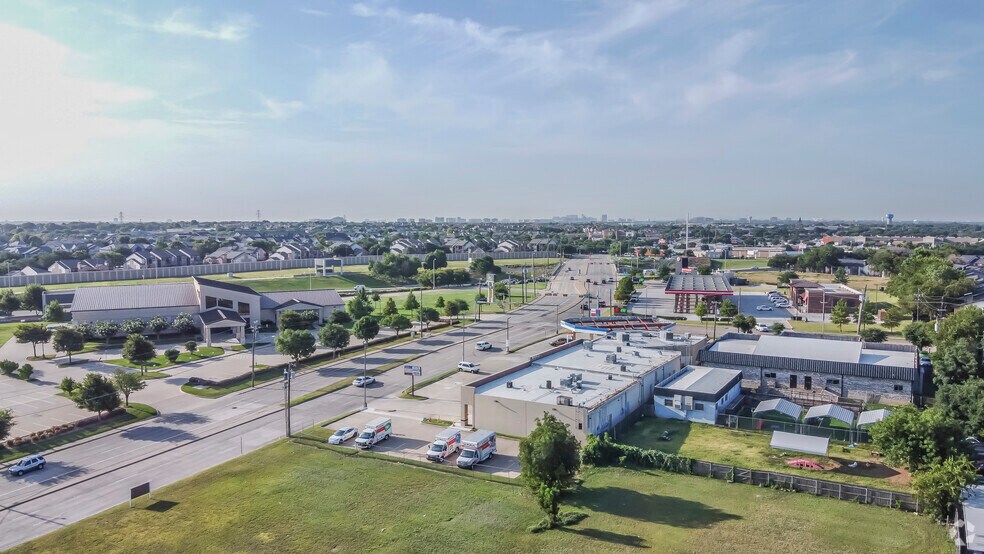 More Photos Of 18613 Marsh Ln, Dallas General Retail For Sale