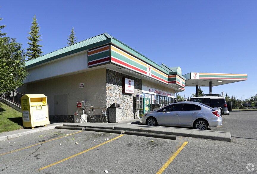 More Photos Of 16311 6th St SW, Calgary Convenience Store For Sale
