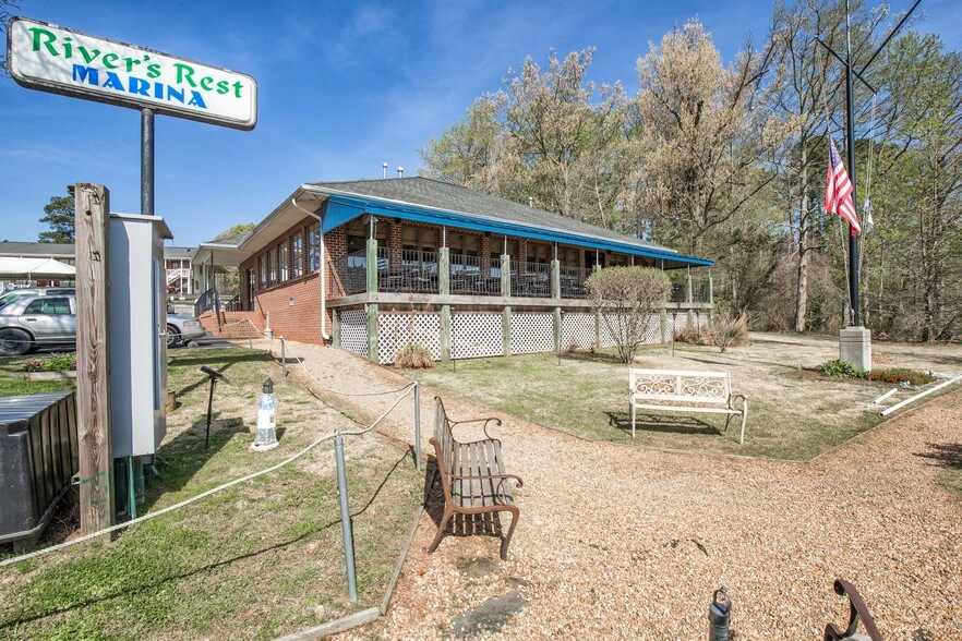 More Photos Of 9100 Wilcox Neck Rd, Charles City Marina For Lease