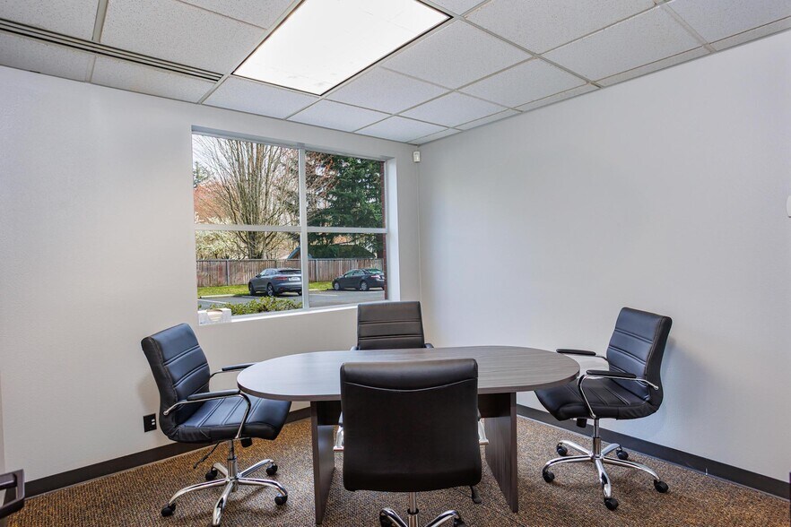 More Photos Of 14300 SE First St, Vancouver Office For Sale