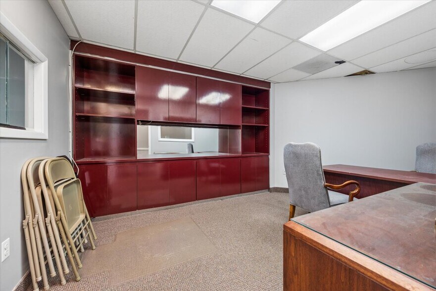 More Photos Of 51 Mount Bethel Rd, Warren Office For Lease