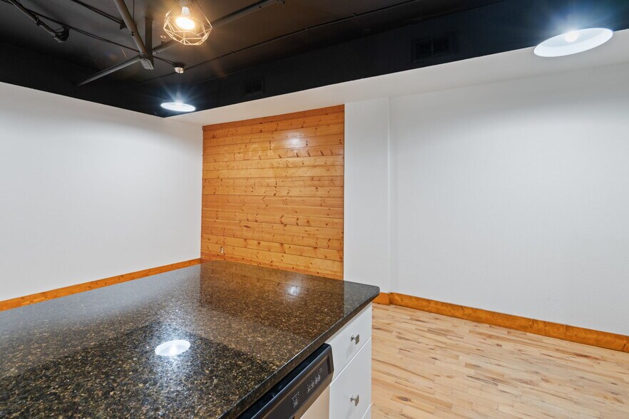 More Photos Of 849 Glades Rd, Gatlinburg Specialty For Sale
