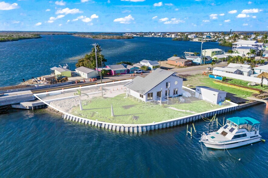 More Photos Of 4767 Pine Island Rd NW, Matlacha Land For Sale