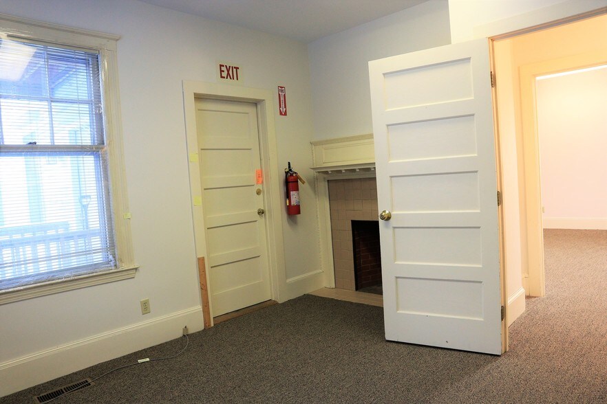 More Photos Of 15 Union St, Milford Office For Lease