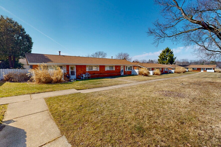 More Photos Of 10-36 Linda St, Tallmadge Apartments For Sale