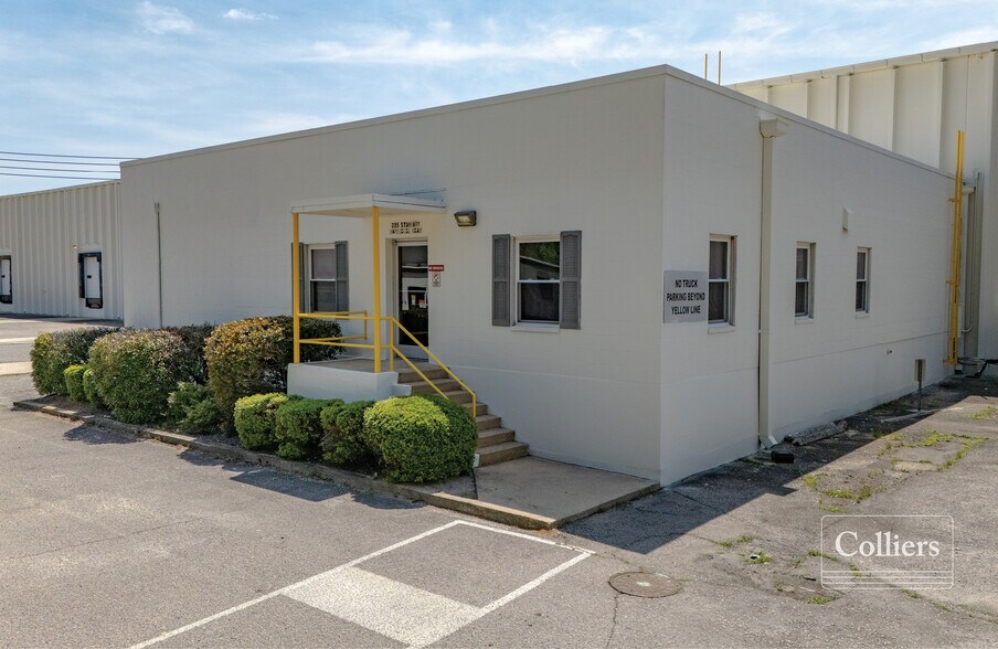 More Photos Of 235 Standard Warehouse Rd, Lugoff Distribution For Lease