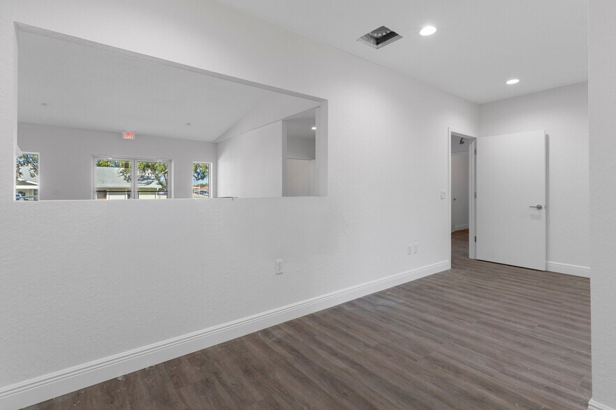 More Photos Of 2519 Highway 44 W, Inverness Office For Sale