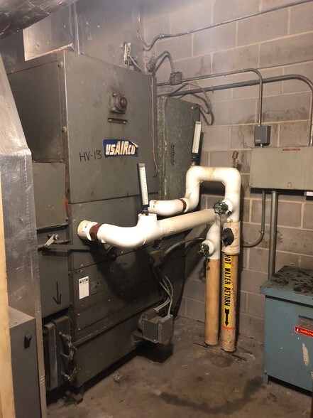 More Photos Of 275 Chestnut St, Springfield Apartments For Sale