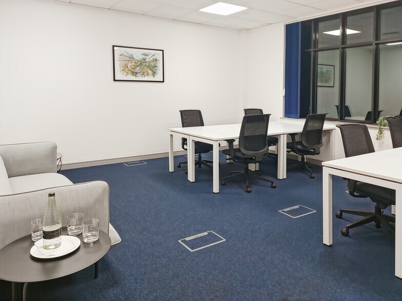 More Photos Of 1340-1350 N Fairfield Rd, Dayton Coworking Space