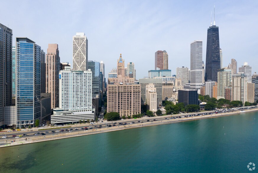 More Photos Of 680 N Lake Shore Dr, Chicago Medical For Lease