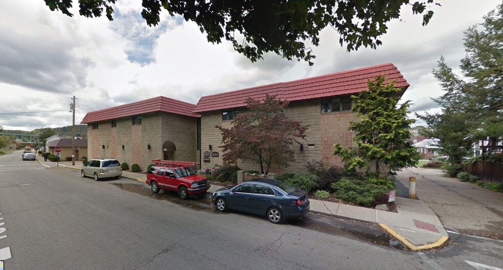 More Photos Of 301 E 1st Ave, Tarentum Office For Sale