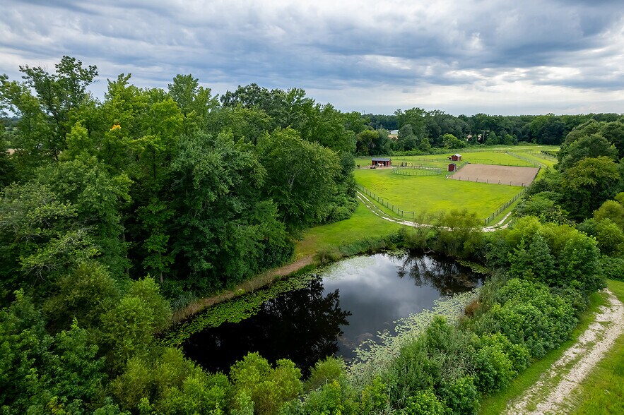 More Photos Of 314 Richwood Rd, Monroeville Winery Vineyard For Sale