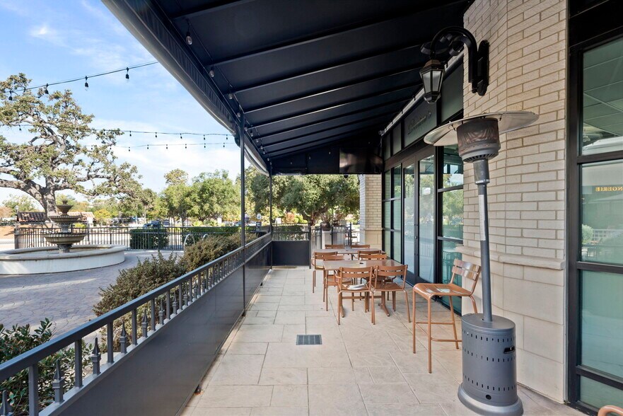 More Photos Of 1710 E Thousand Oaks Blvd, Thousand Oaks Apartments For Lease