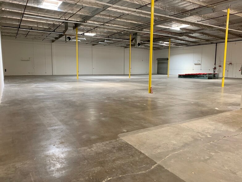 More Photos Of 519-525 W Terrace Dr, San Dimas Industrial For Sale