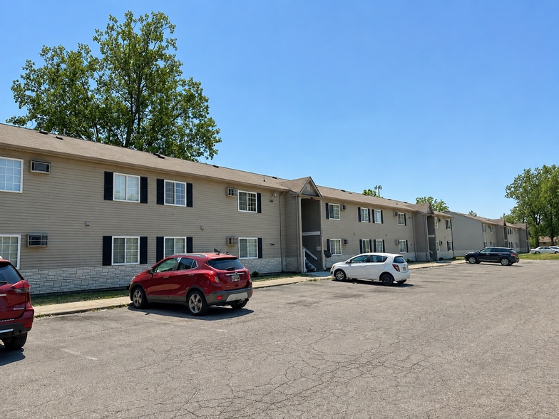 More Photos Of 5900 Erica Ct, Dayton Apartments For Sale