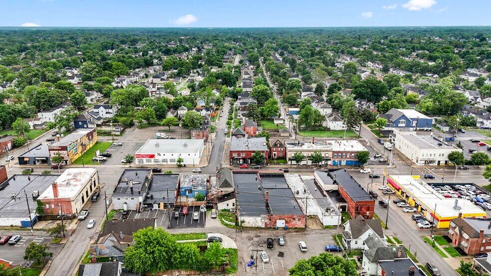 More Photos Of 2403-2409 W Broad St, Columbus Storefront Retail Residential For Sale
