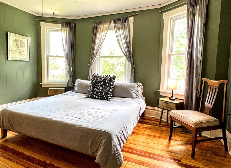 More Photos Of 42-50 Stoney Clove -1, Hunter Apartments For Sale