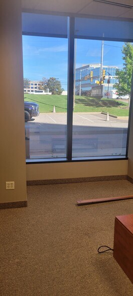 More Photos Of 6075 Poplar Ave, Memphis Coworking Space
