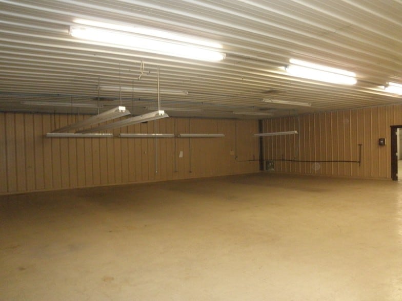 More Photos Of 60 Donotech Dr, Owingsville Warehouse For Sale