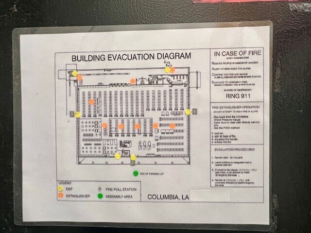 More Photos Of 8155 Highway 165, Columbia Freestanding For Sale