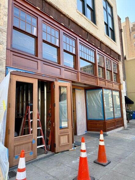 More Photos Of 210-216 Fayetteville St, Raleigh Office For Lease