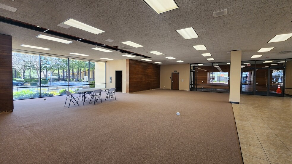 More Photos Of 1595 Grant Ave, Novato General Retail For Sale